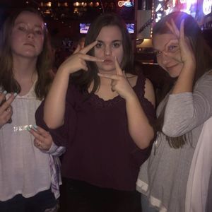 Meet your Posher, Ashton